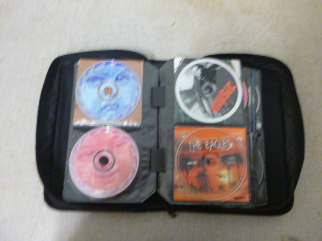 lot 190 image: Case if 40 CDs