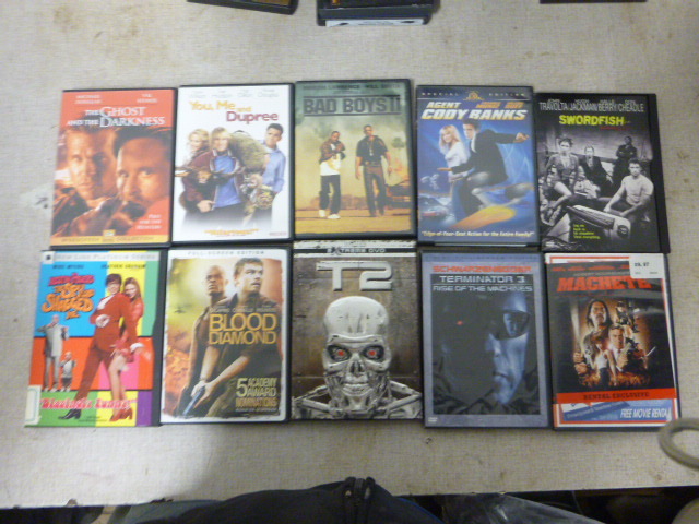 lot 234 image: 10 DVD Movies