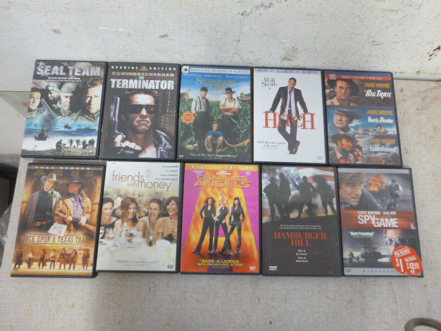 lot 235 image: 10 DVD Movies