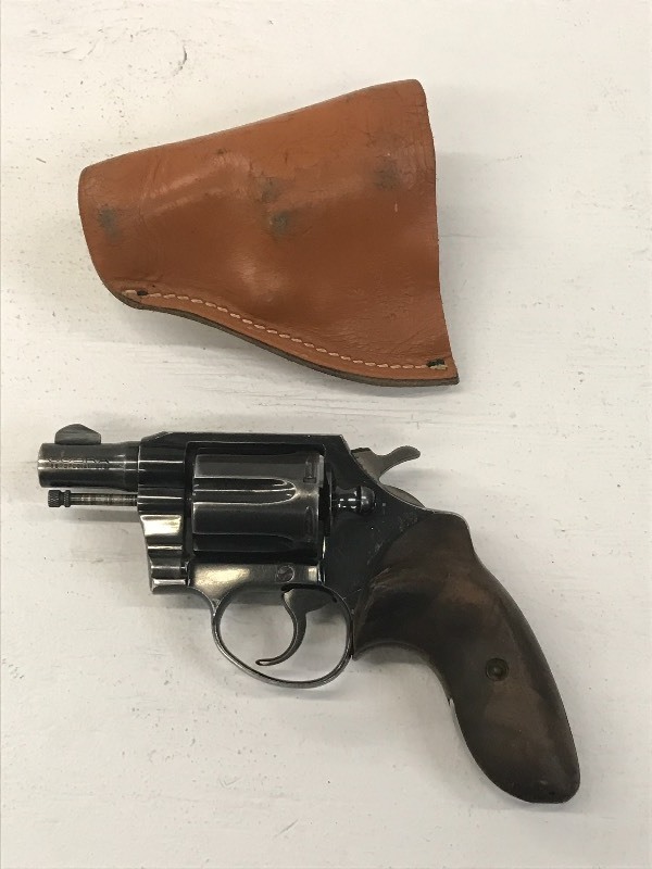 lot 16 image: Colt Cobra .38 Special