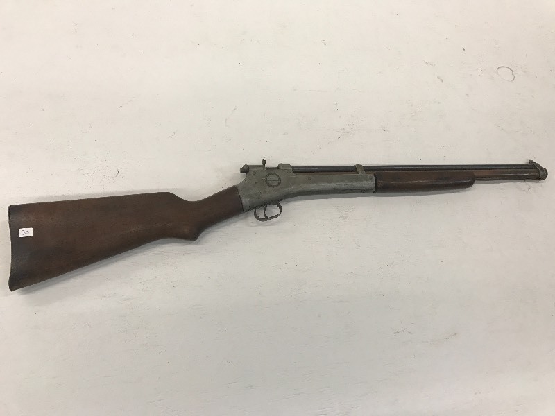 lot 30 image: 1924 Crossman Air Rifle