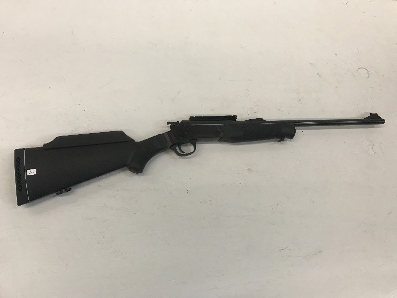 lot 31 image: Rossi .243 Hunting Rifle