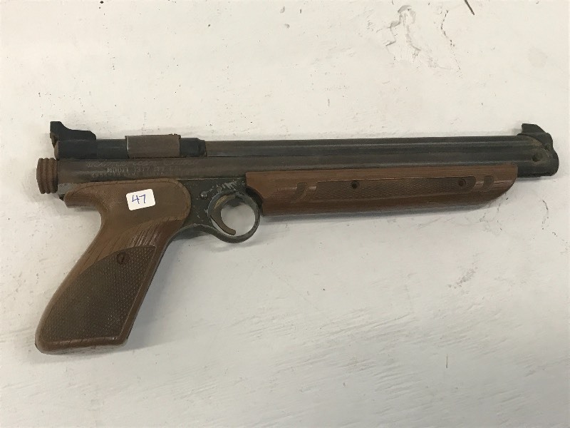 lot 47 image: American Classic Pellet Pistol