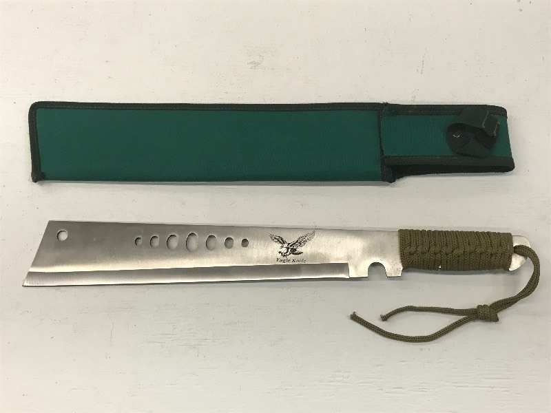 lot 51 image: Eagle Knife With Sheathe