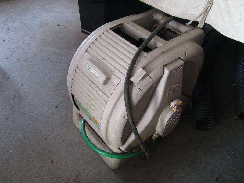 lot 311 image: Hose reel...