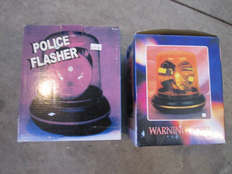 lot 46 image: 2 police flasher lights...