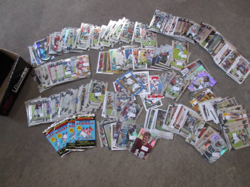 lot 67 image: Large lot of star sports cards all ...