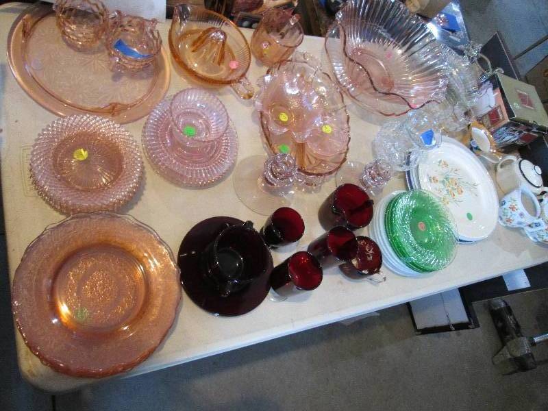lot 145 image: Table filled with decorative glass...