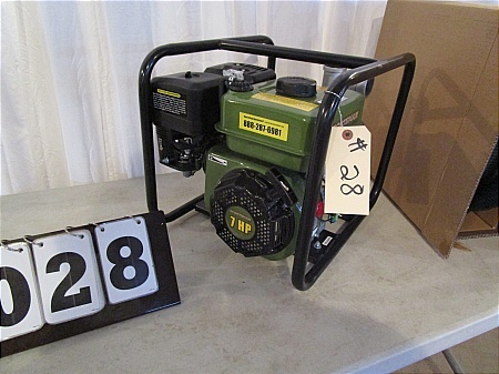 lot 28 image: Sportsman Water Pump
