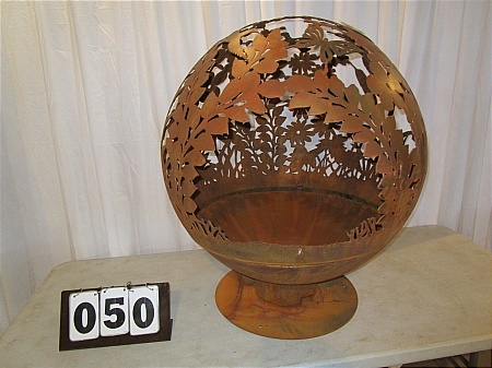lot 50 image: Fire Globe