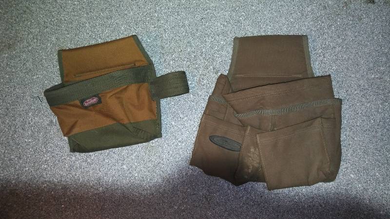 lot 10 image: 2 Tool Belts and 4 Hammers