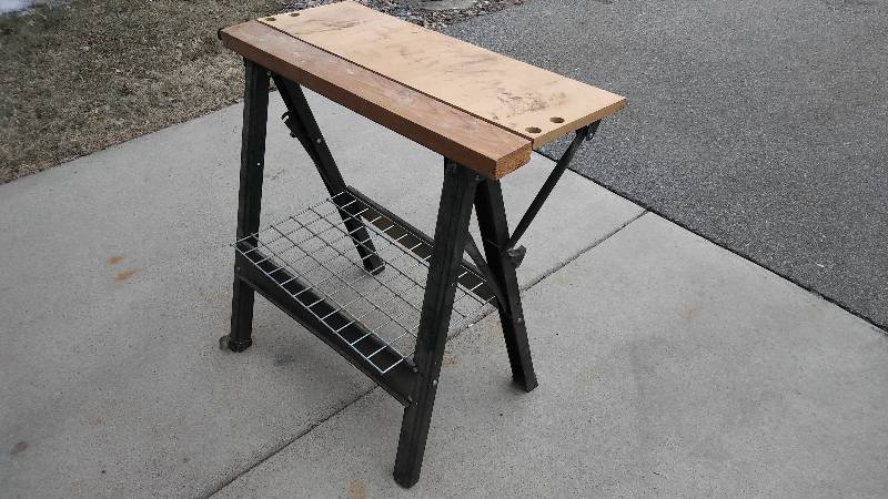 lot 50 image: Folding Work Bench  Saw Horse