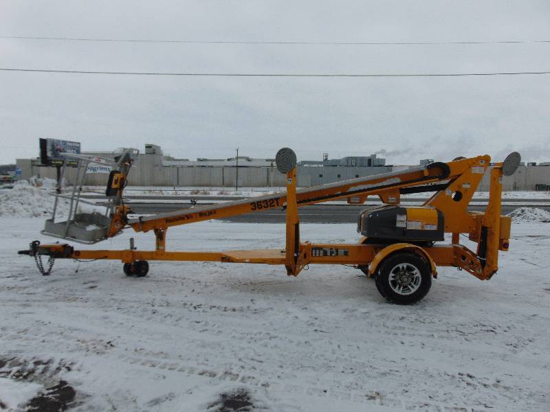 lot 1 image: Haulotte Bil-Jax 3632T Bucket Lift