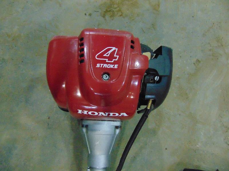 lot 20 image: Honda HHT35S String TrimmerBrush Cutter