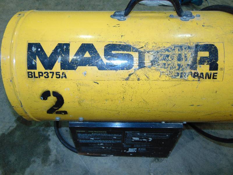 lot 21 image: Master BLP375A 375,000 BTU Propane Heater