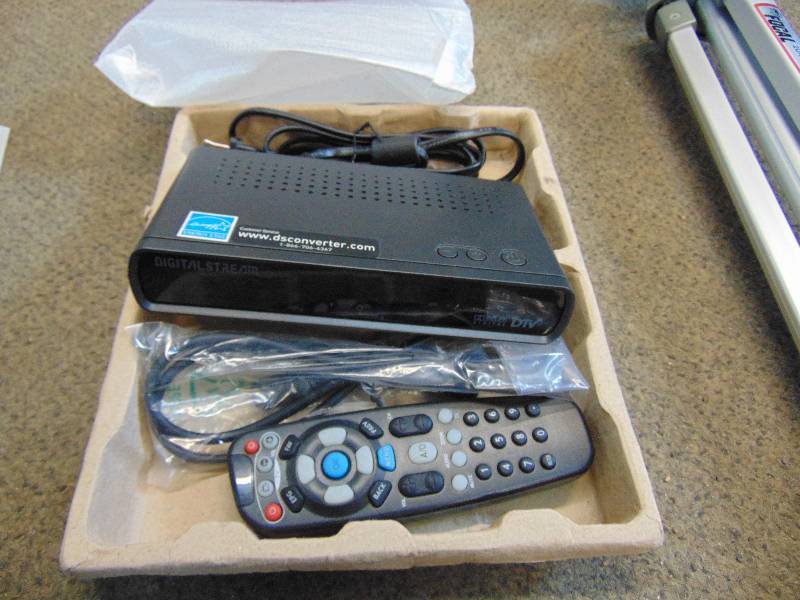 lot 46 image: Tripod and DTV Converter Box