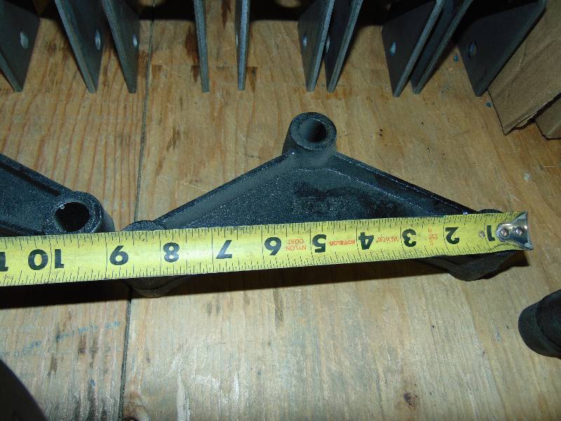 lot 56 image: Misc Trailer Parts