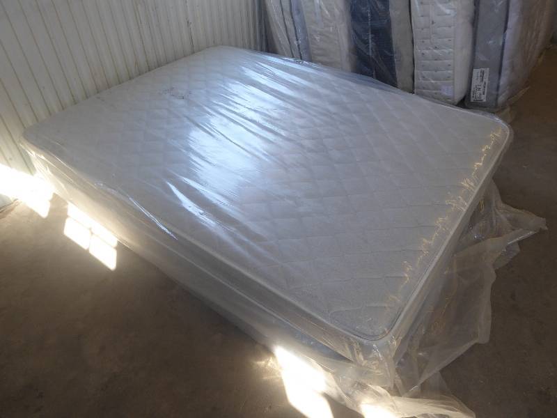 Brand New Serta Sertapedic Calm Mist Plush Firm Queen Mattress
