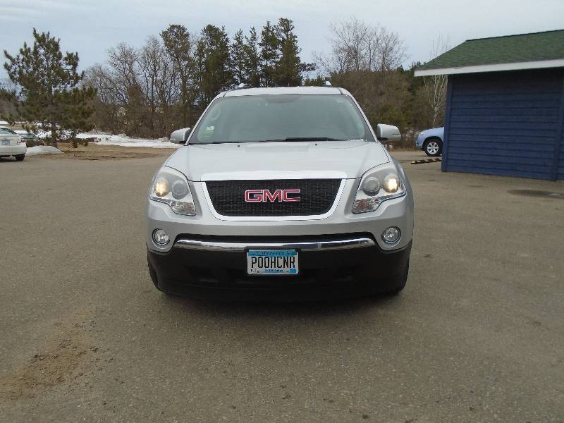 lot 4 image: 2009 GMC Acadia
