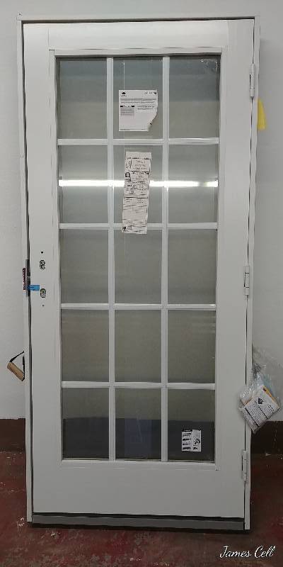 lot 1 image: Anderson Entry Door