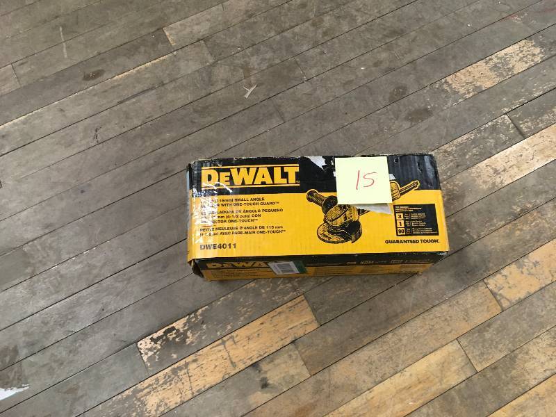 lot 15 image: DeWalt 4-12 in Small Angle Grinder used in working codition