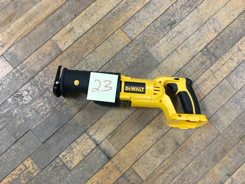 lot 23 image: DeWalt 18-Volt NiCd Cordless Reciprocating Saw- Tool Only n  like new condition