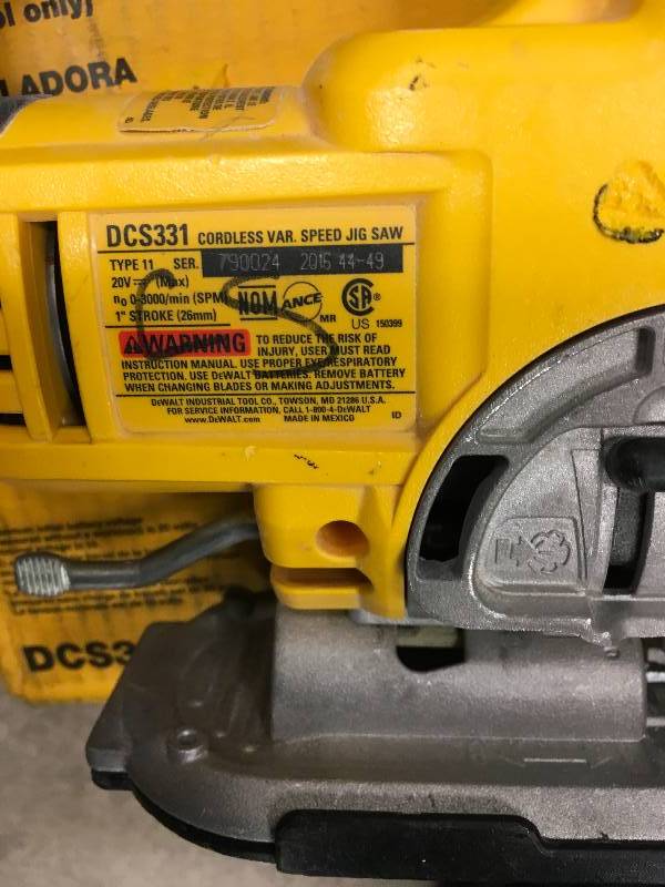 lot 71 image: DeWalt 20V Max Variable Speed Jig Saw- Tool Only