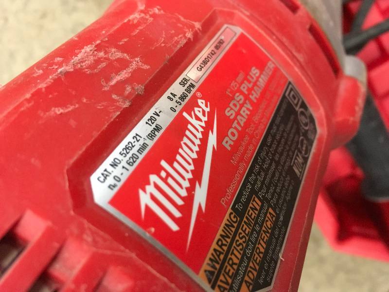 lot 106 image: Milwaukee 22 in. Packout Modular Tool Box Storage System new