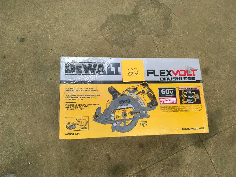 DeWalt Flexvolt 60 Volt MAX 7-14 Framing Saw Kit with Brake not used