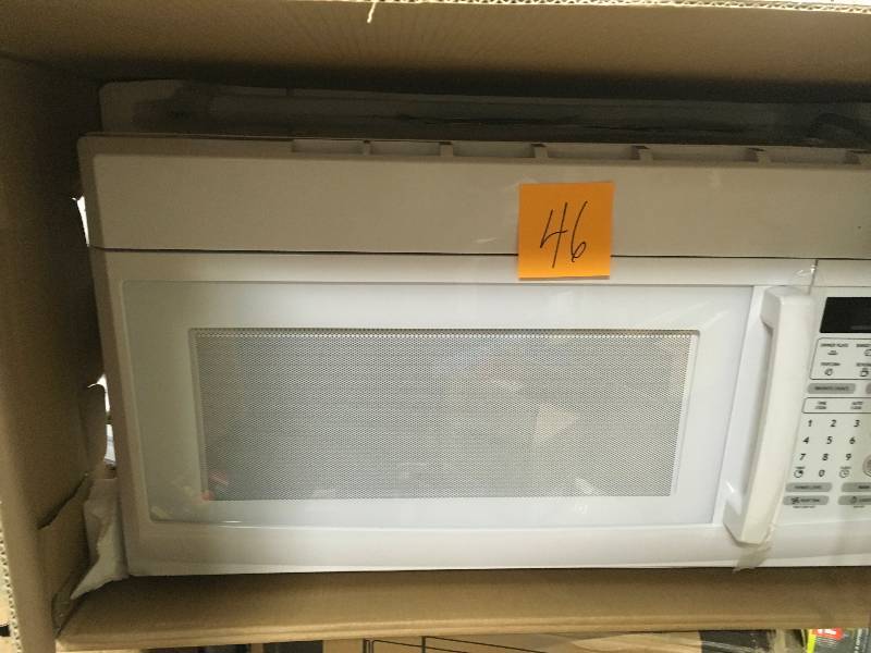 Magic Chef 1.6 cu. Ft. Over the Range Microwave in White