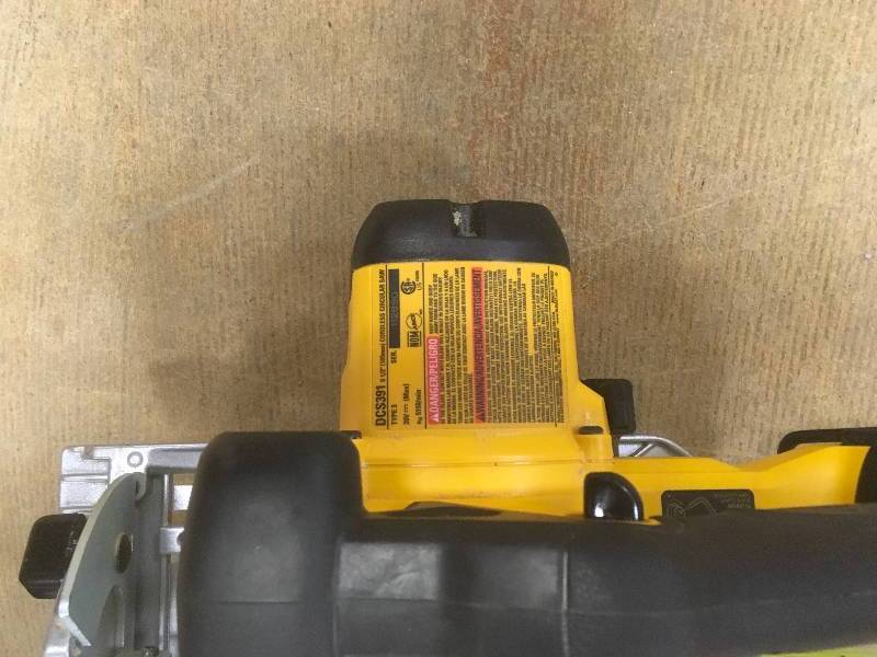 lot 69 image: DeWalt 6-12 Cordless Circular Saw in like new working conditions