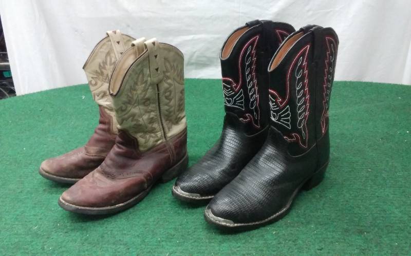 2 Pair Youth Western Boots Black Durango Size 6, two-Tone Size 30