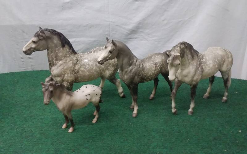 4-Breyer Horses