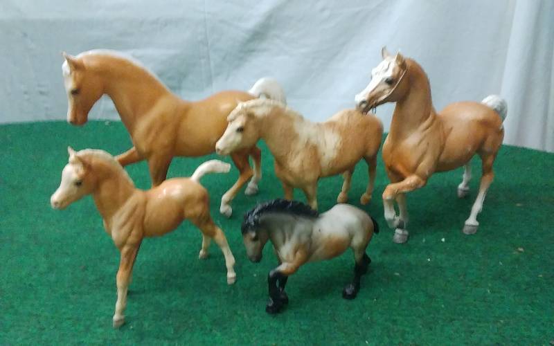 5-Breyer Horses