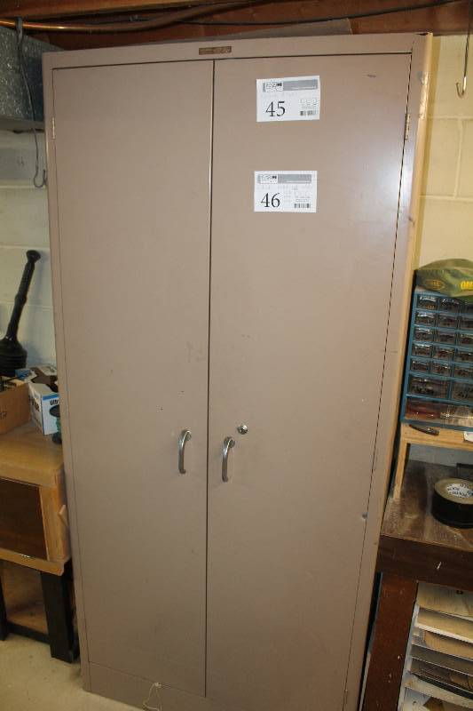 Hupp 2-Door 6-Shelf Locking Metal Locker