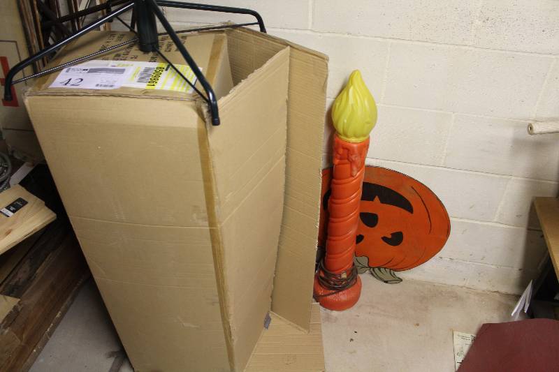 Christmas Tree, Halloween Dcor