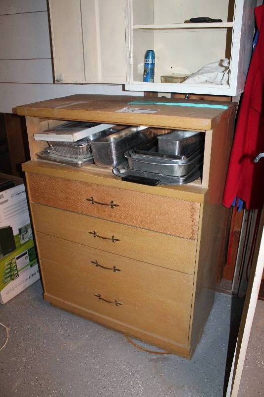 5-Drawer Wood Dresser