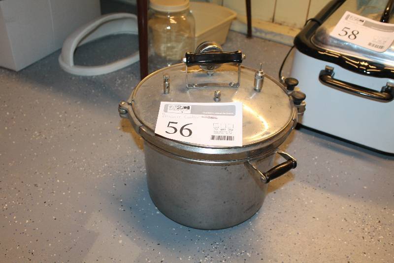 Sook Kwick Steam Pressure Cooker