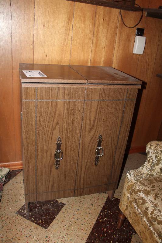 Buffet Chest