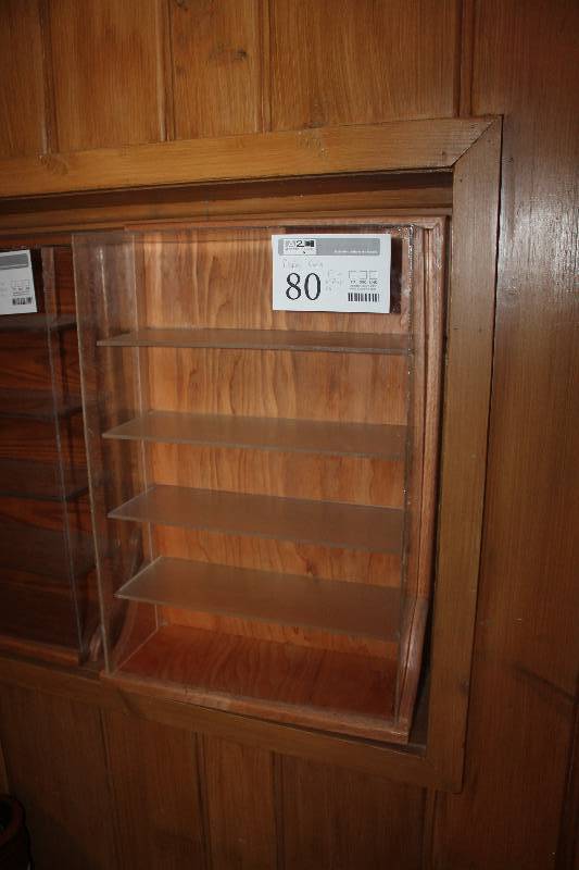 5-Shelf Plexiglass Display Case