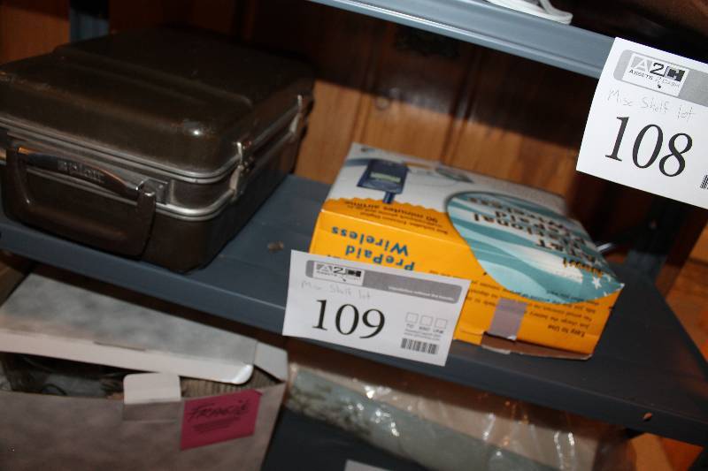 Platt Bartender Travel Case, AT&T Prepaid Phone
