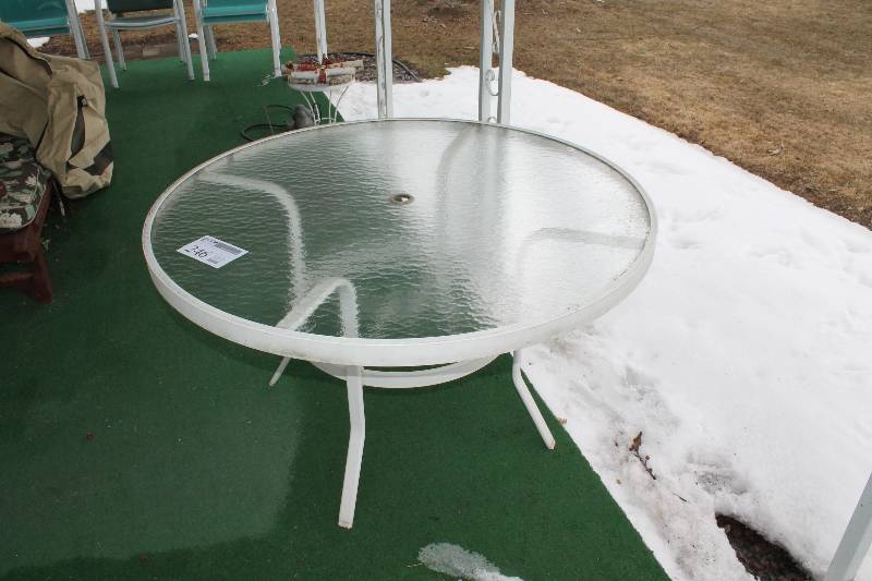 Round Glass Top Patio Table w Umbrella Stand Hole, 6-Patio Chairs