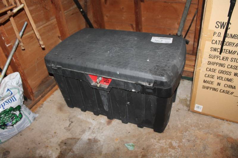 Pro Tuff Box Locking Chest