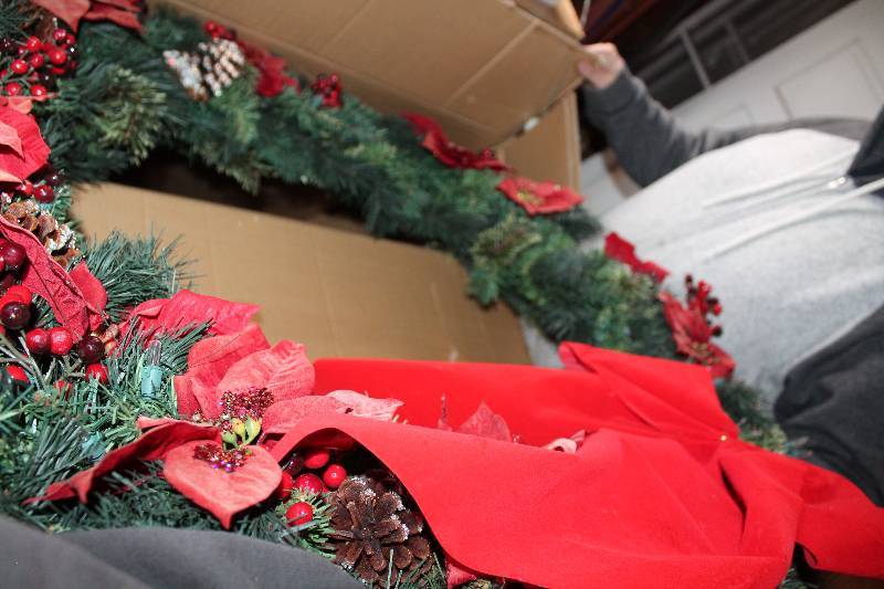 48in. Christmas Wreath