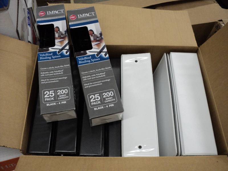 2 sizes of vinyl folders and 2 pack...