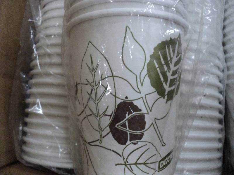 office lot, 250 dixie cups, premium...