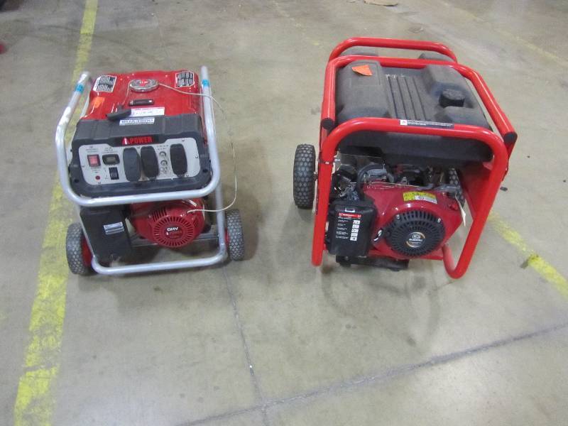 lot 13 image: husky hu40500gA-iPower 4500-Watt Gasoline Powered Portable Generator