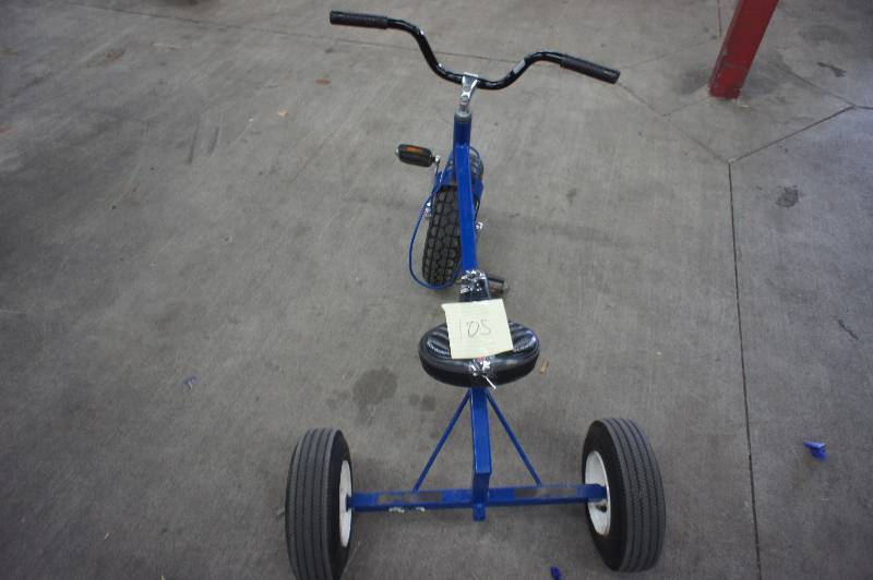 BLUE TUFFY TRIKE