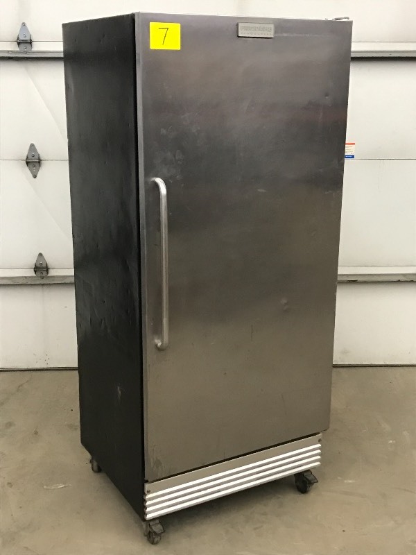 Frigidaire Commercial NSF Refrigera...