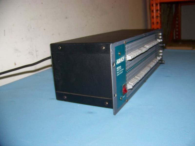 lot 14 image: Ashly, GQX Series, Stereo Third Octave, Dual Channel, 31-Band, Graphic Equalizer  EQ
